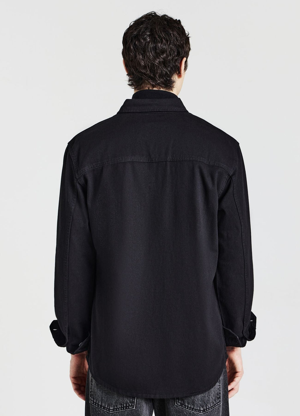 Camicia worker