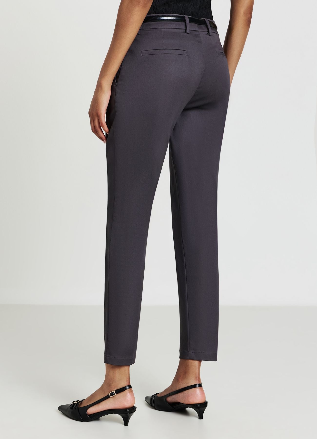 Pantaloni rasatello tinta unita