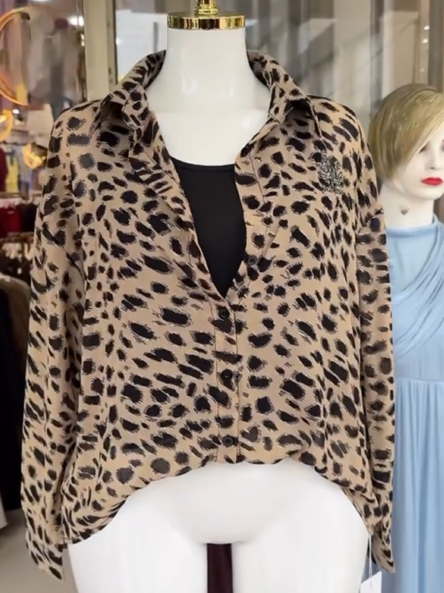 Camicia leopardata comoda e casual a due pezzi finta