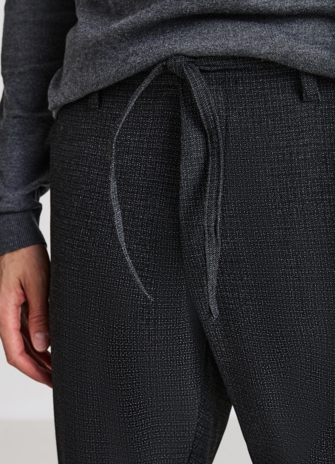 Pantaloni lunghi con fusciacca