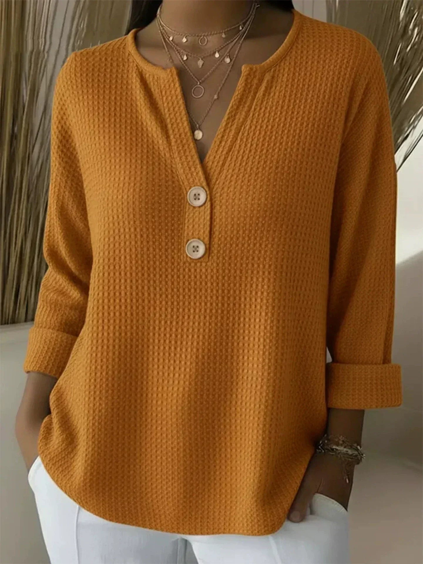 Amabile | Maglia Henley Goffrata con Bottoni