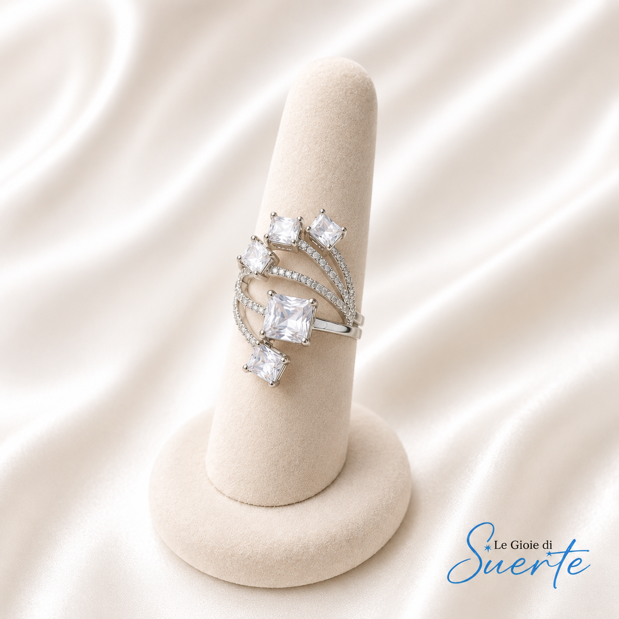 Anello Crystal Flow