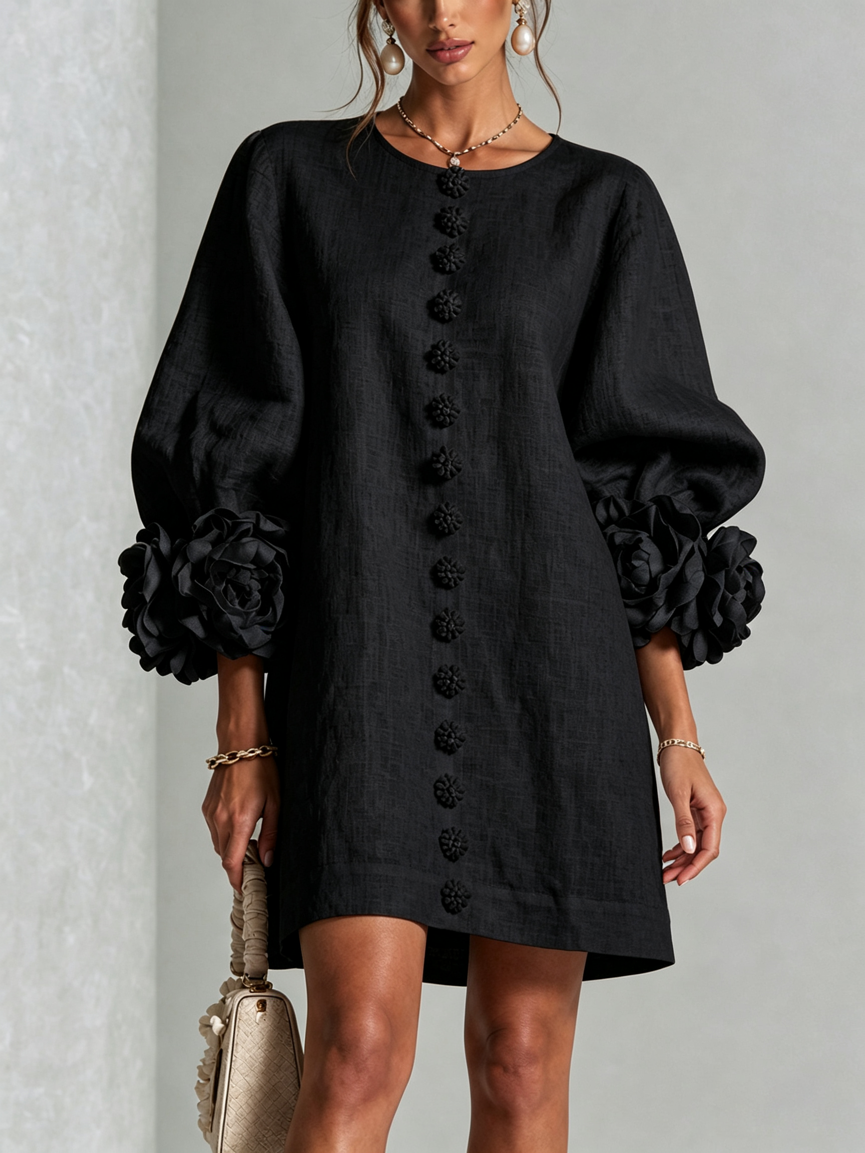 Cecilia | Abito Mini in Misto Lino con Polsini a Rosa, Nero