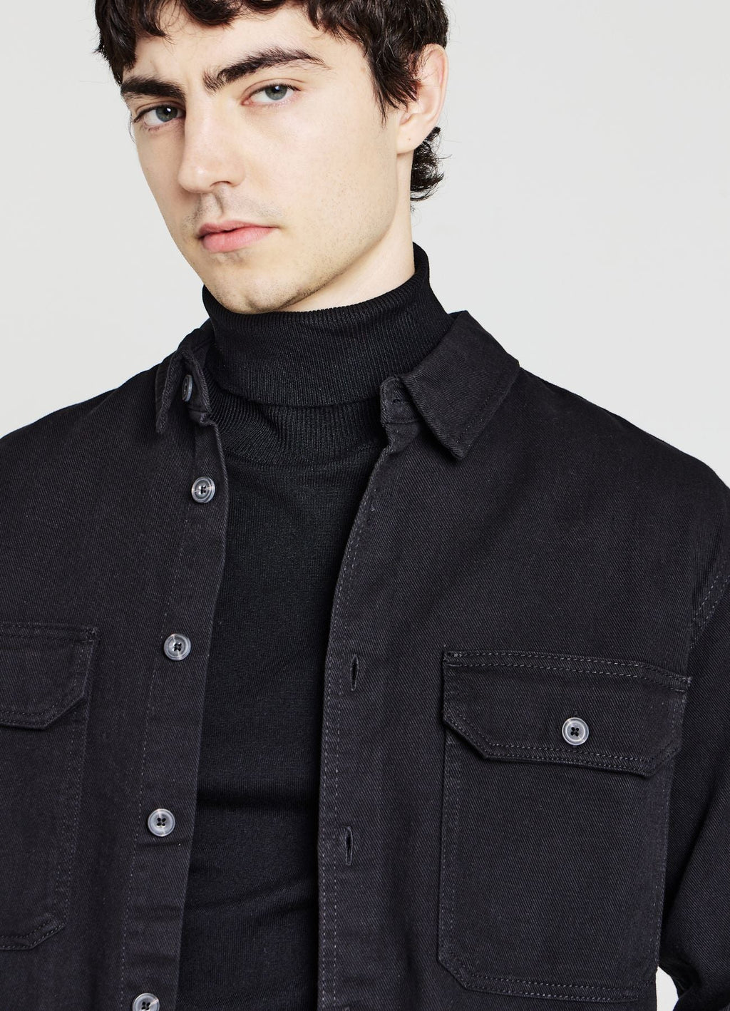 Camicia worker