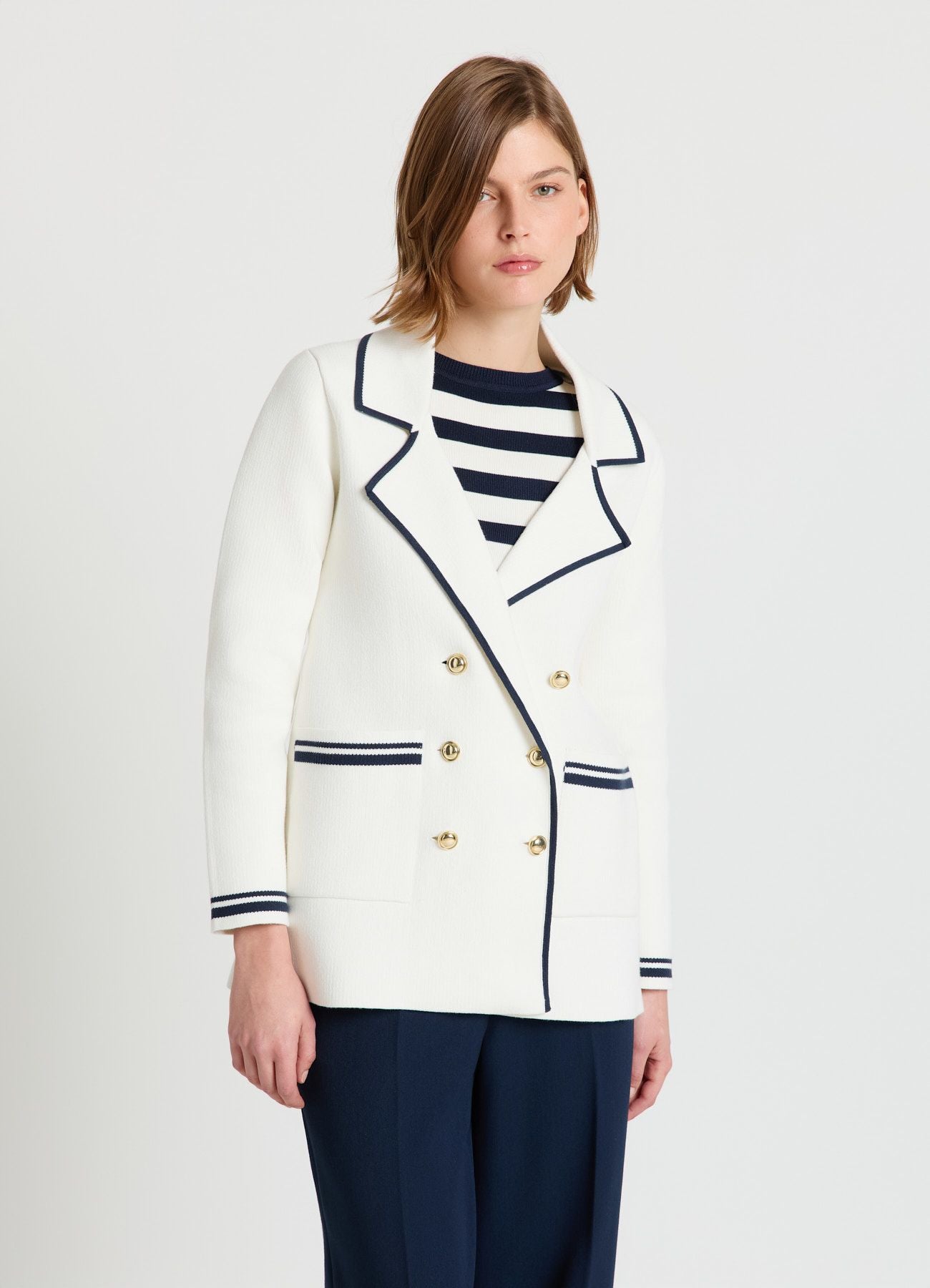 Cardigan doppiopetto con profili a contrasto