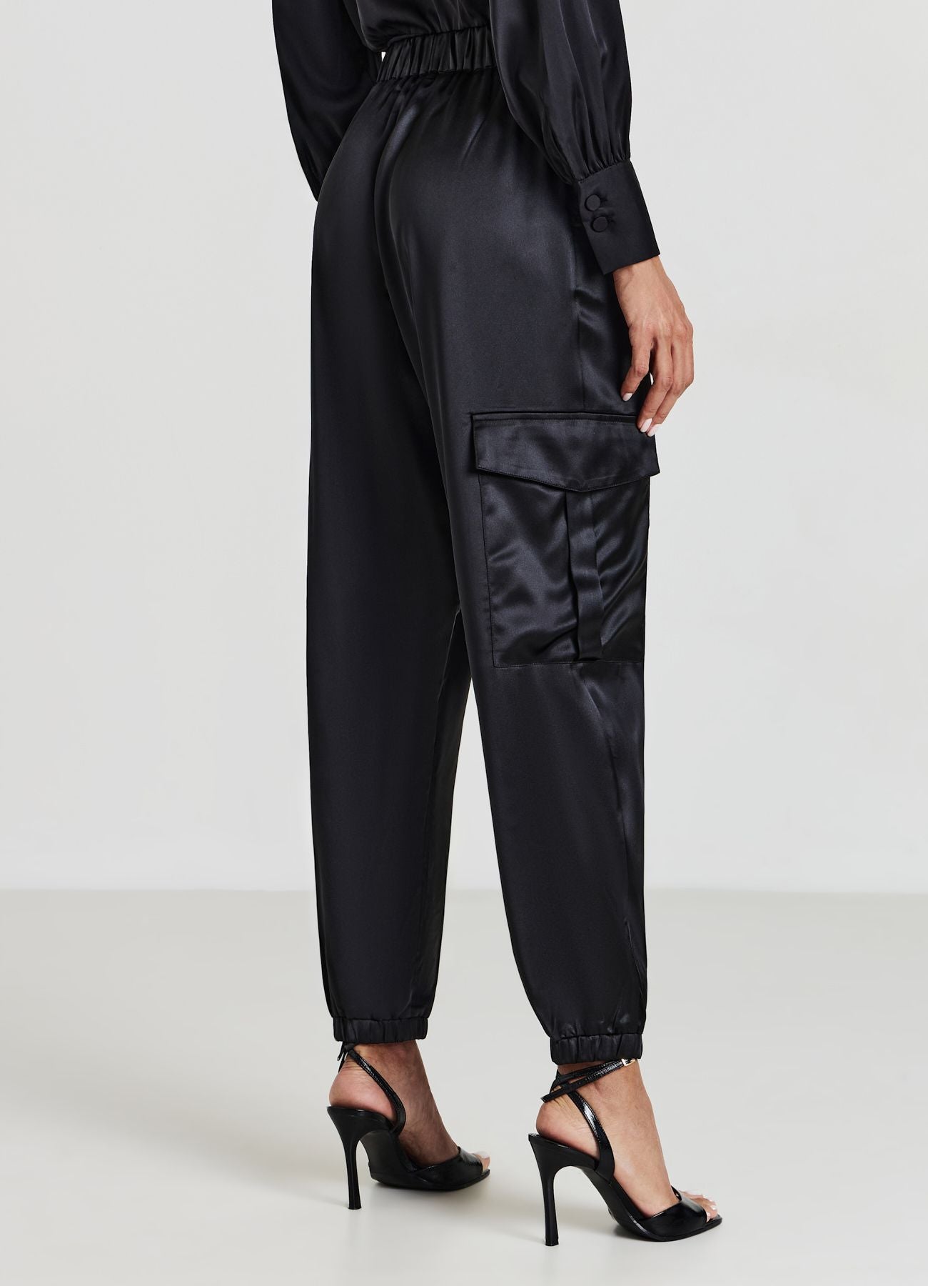 Pantaloni cargo similsatin