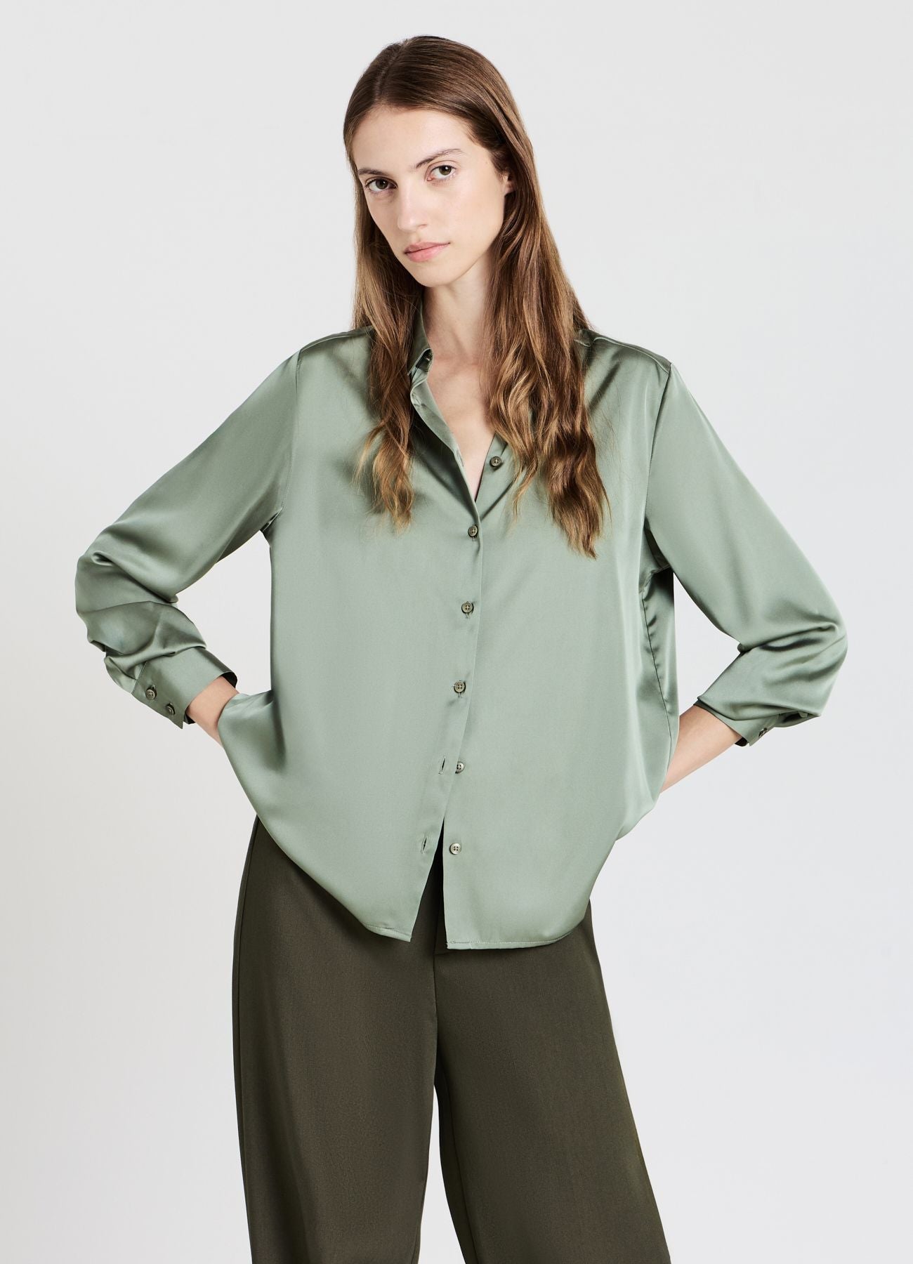 Camicia classica in simil satin