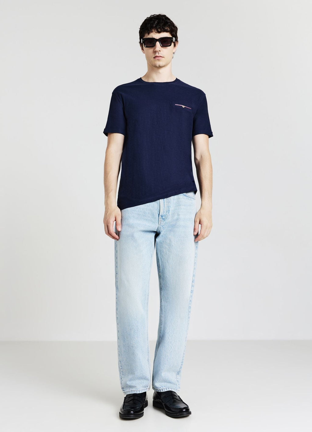 T-shirt con taschino